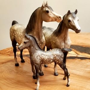 Vintage Breyer Proud Arabian Family